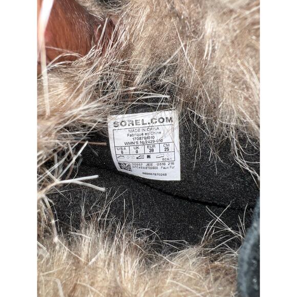 JOAN OF ARCTIC™ Women's Waterproof Boot size 8 - Picture 5 of 10